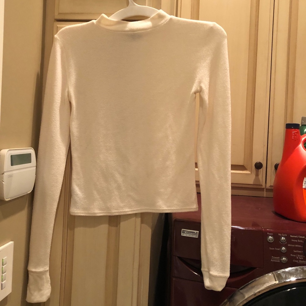 Off white long sleeve